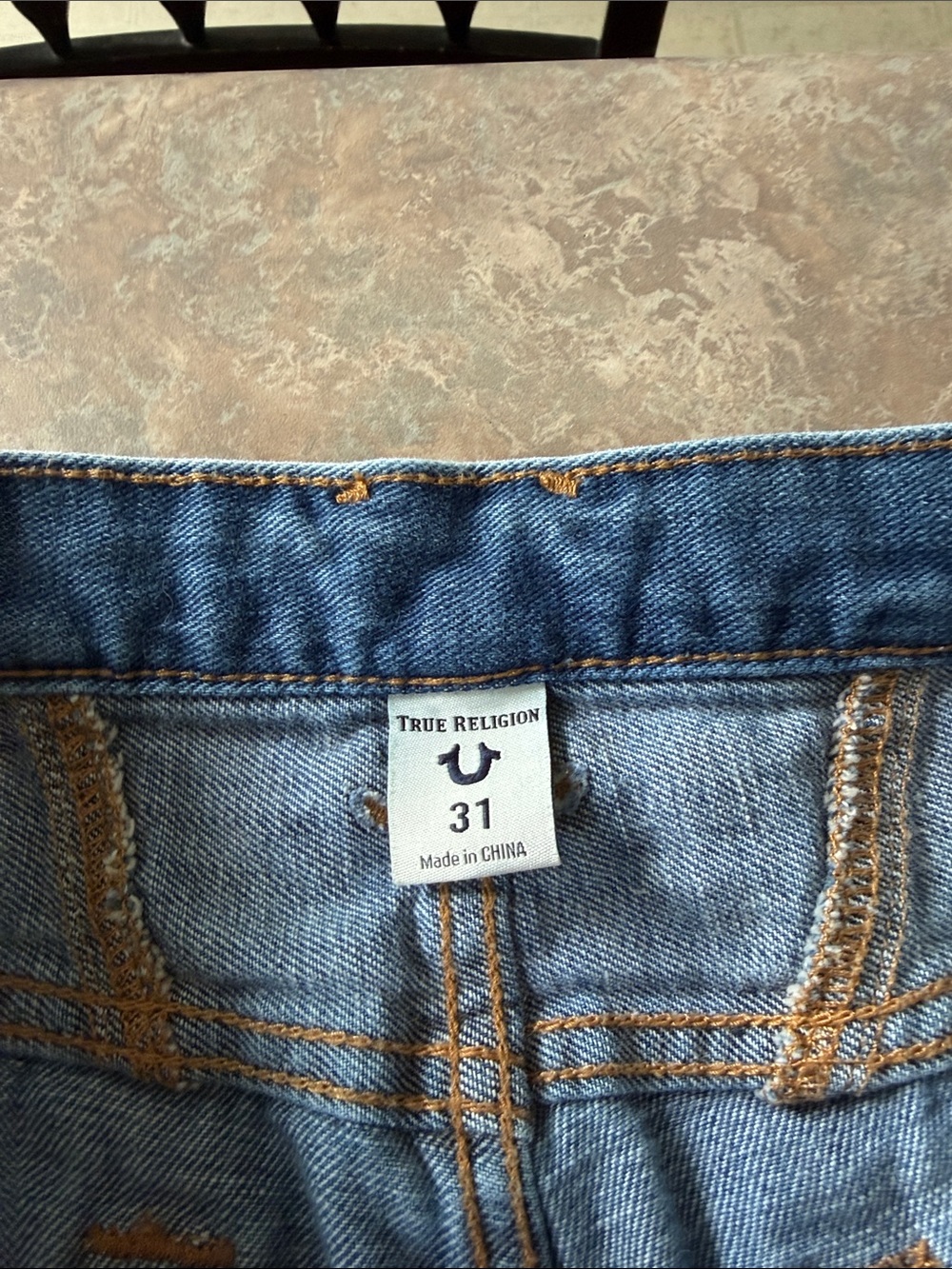 Excellent Condition - True Religion Distressed Rhinestone Jeans - Picture 2 of 5